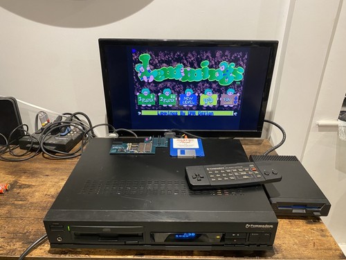 Commodore amiga cdtv - commodore,