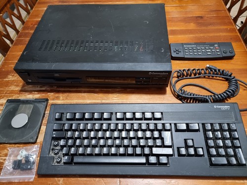 Commodore cdtv 1000 caddy - commodore,