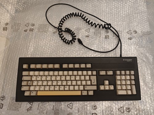 Amiga commodore cdtv - amiga,