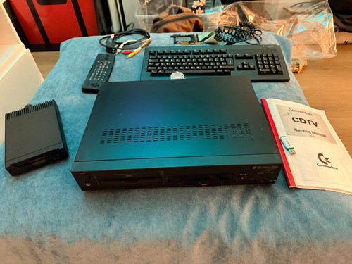 Commodore cdtv 1000 caddy - commodore, cd-1000