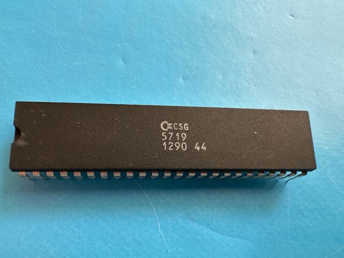 Commodore csg mos 5719 - commodore,